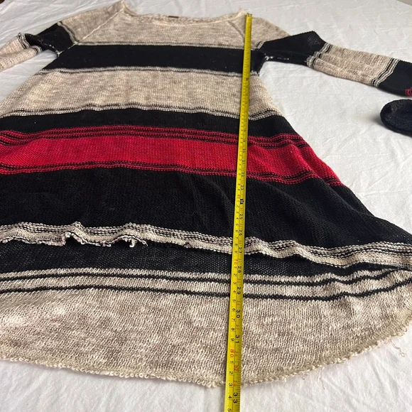 Free People Oversized Sweater Sz S Tan Red Striped Open Knit Crochet Boho Grunge - Picture 7 of 8